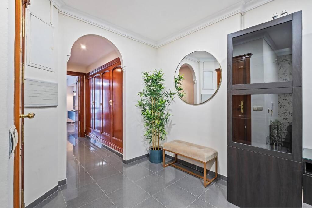 말라가 Piso En Atarazanas 아파트 외부 사진